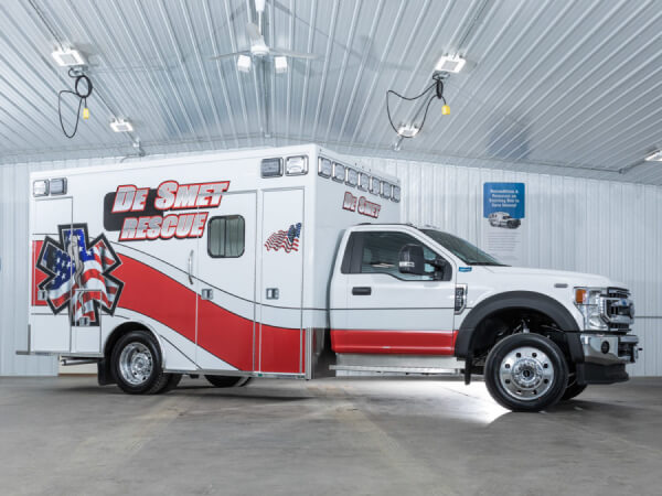 2020 Ford F450 4x4 Heavy Duty Ambulance