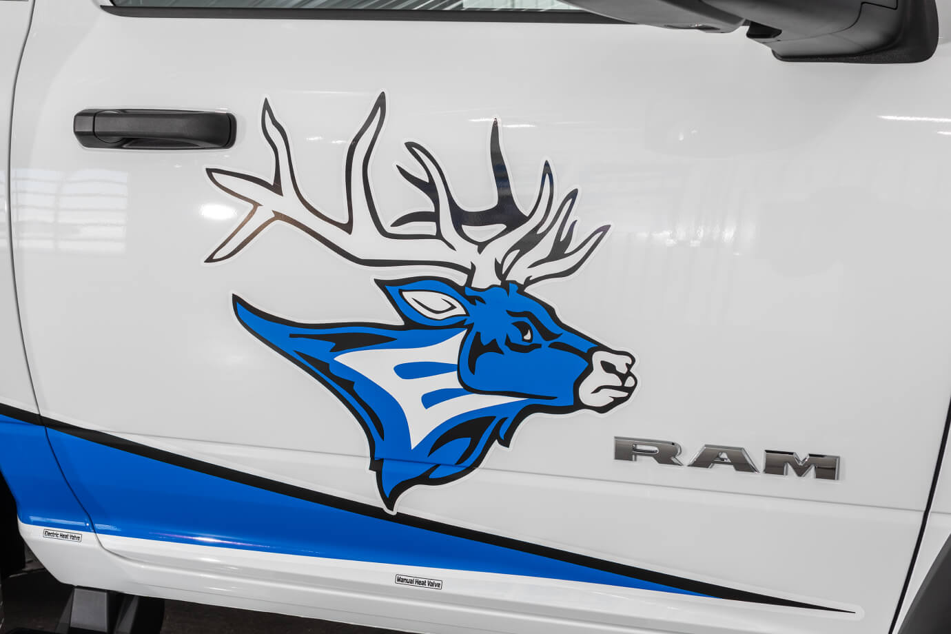 Custom Graphics Wrap Package