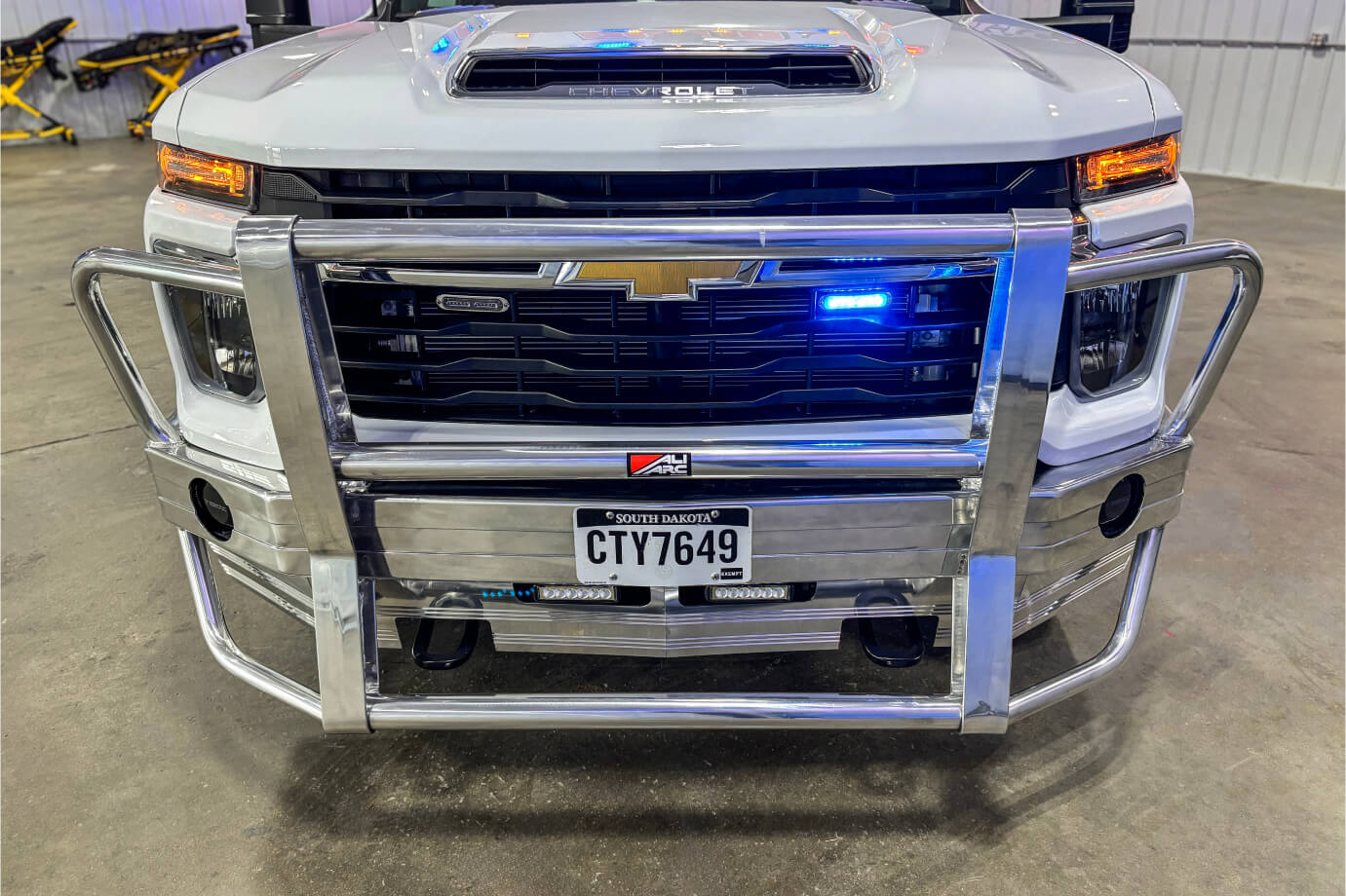 Heavy Duty Custom Bumper with Grill Guard