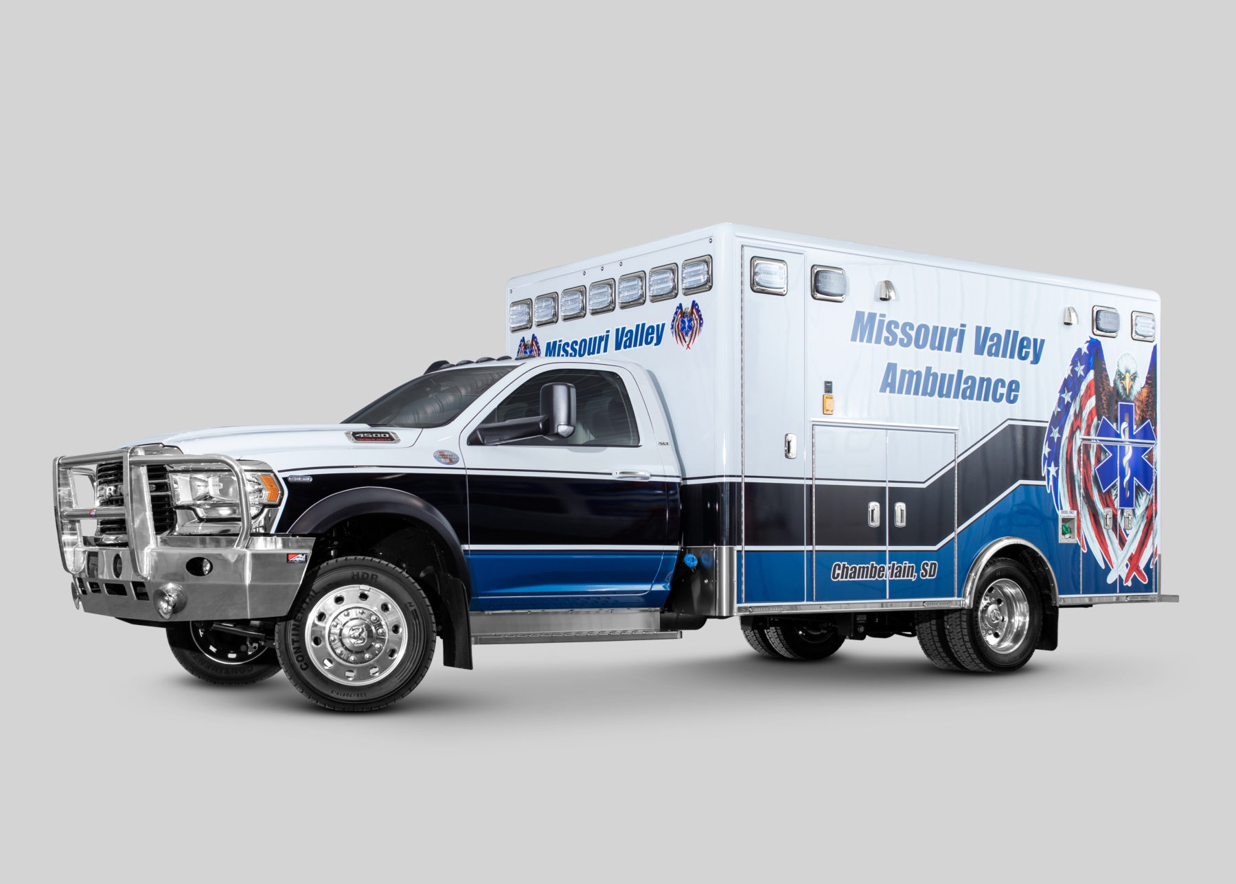 2019 Ram 4500 4x4 Heavy Duty Ambulance For Sale – Picture 1