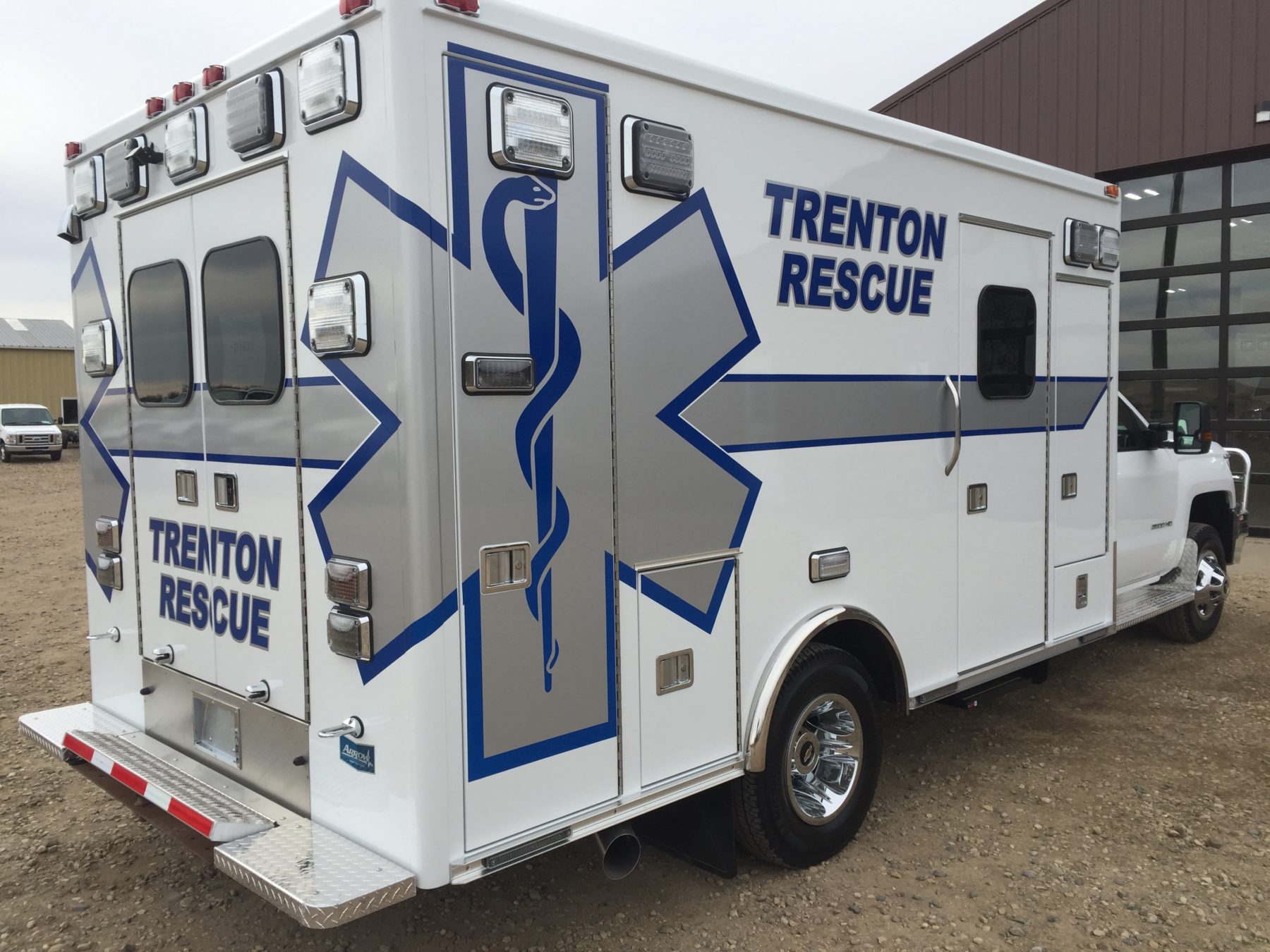 2018 Chevrolet K3500 4x4 Type 1 Ambulance For Sale – Picture 4