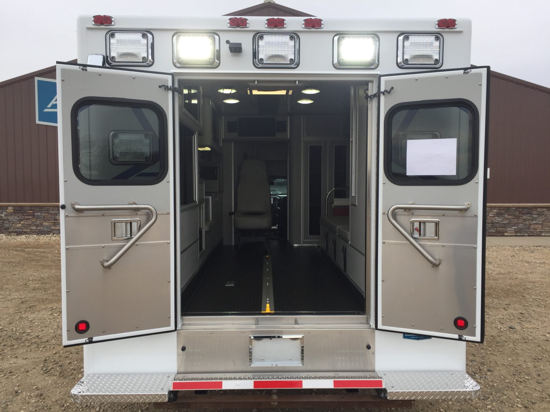 2018 Chevrolet K3500 4x4 Type 1 Ambulance For Sale – Picture 8