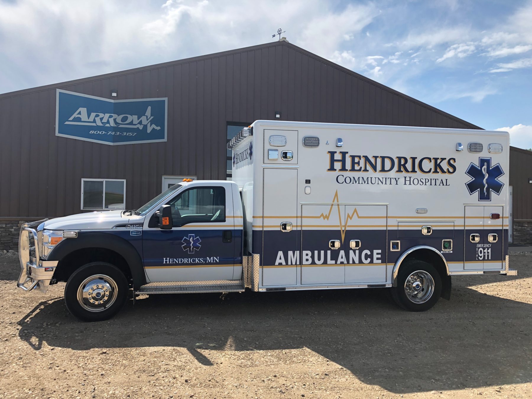 2016 Ford F450 4x4 Heavy Duty Ambulance For Sale – Picture 1