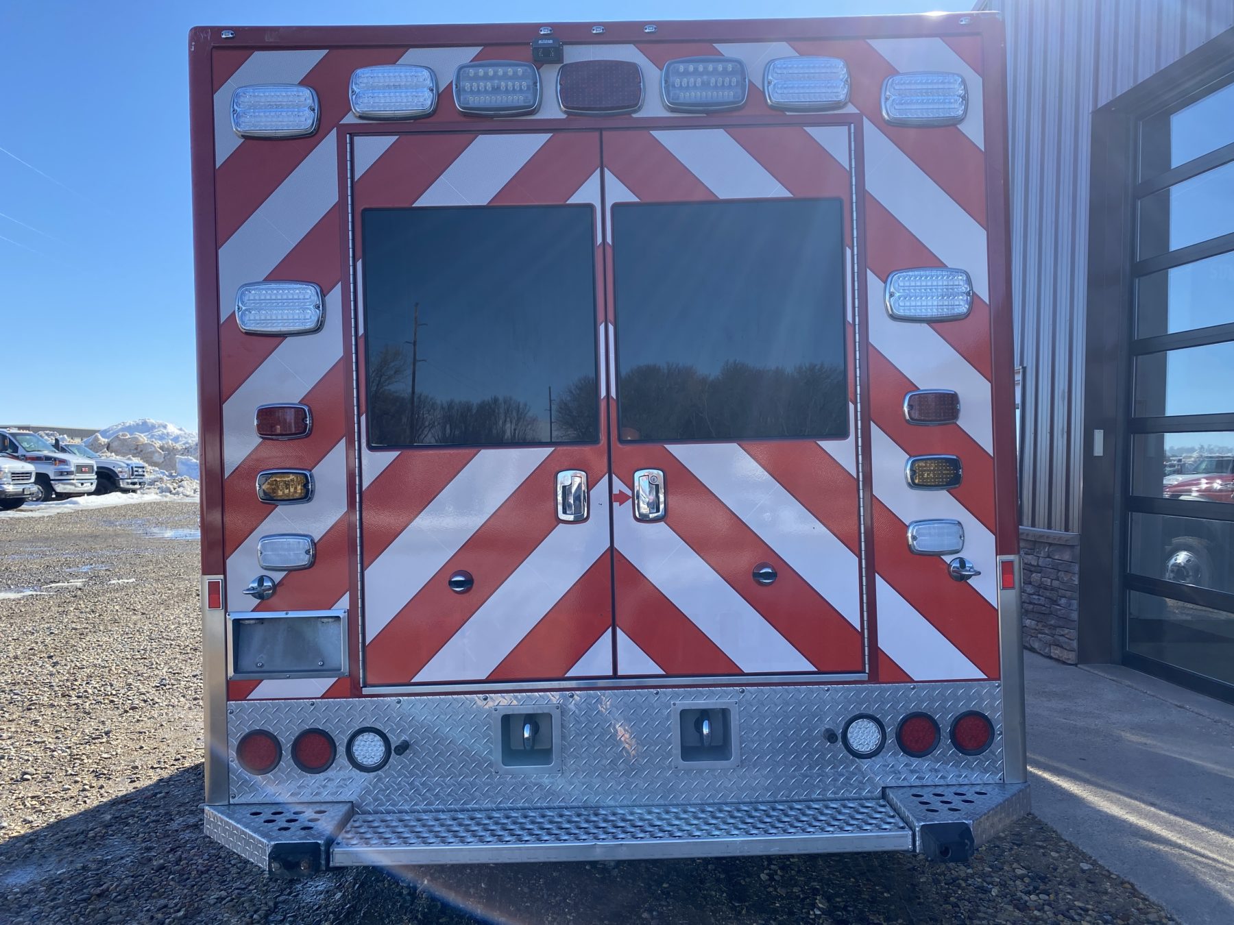 2016 Ford F450 4x4 Heavy Duty Ambulance For Sale – Picture 8