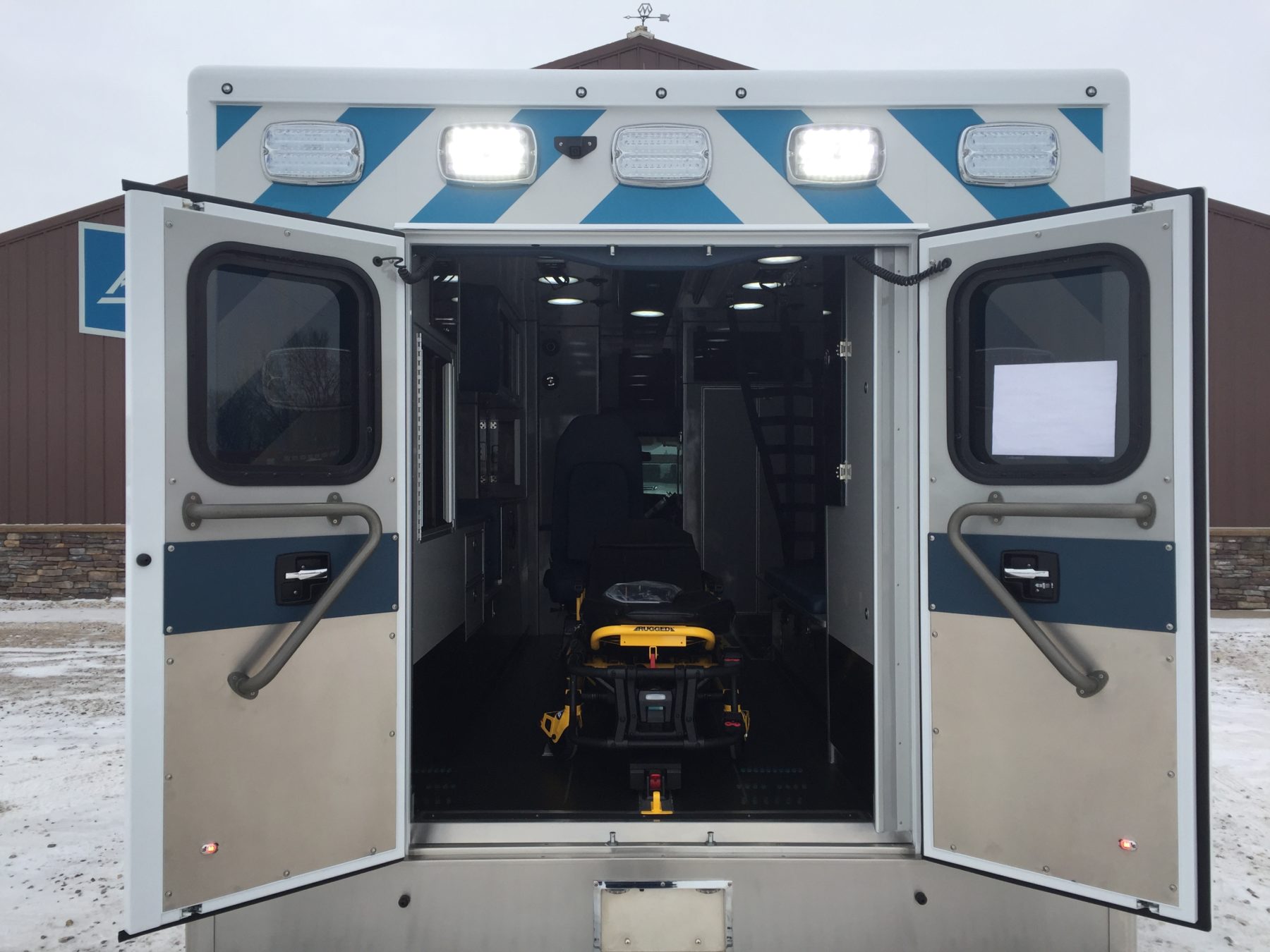 2018 Chevrolet G4500 Type 3 Ambulance For Sale – Picture 6