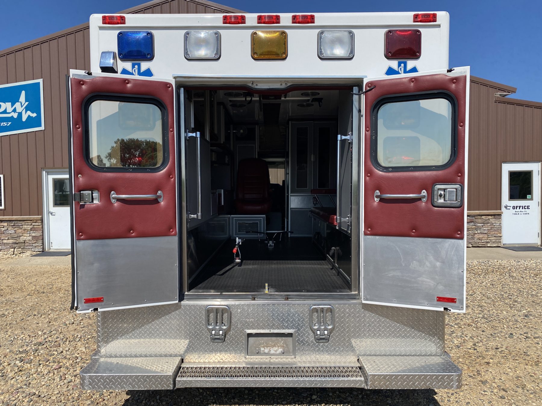 2008 Chevrolet C4500 Heavy Duty Ambulance For Sale – Picture 6