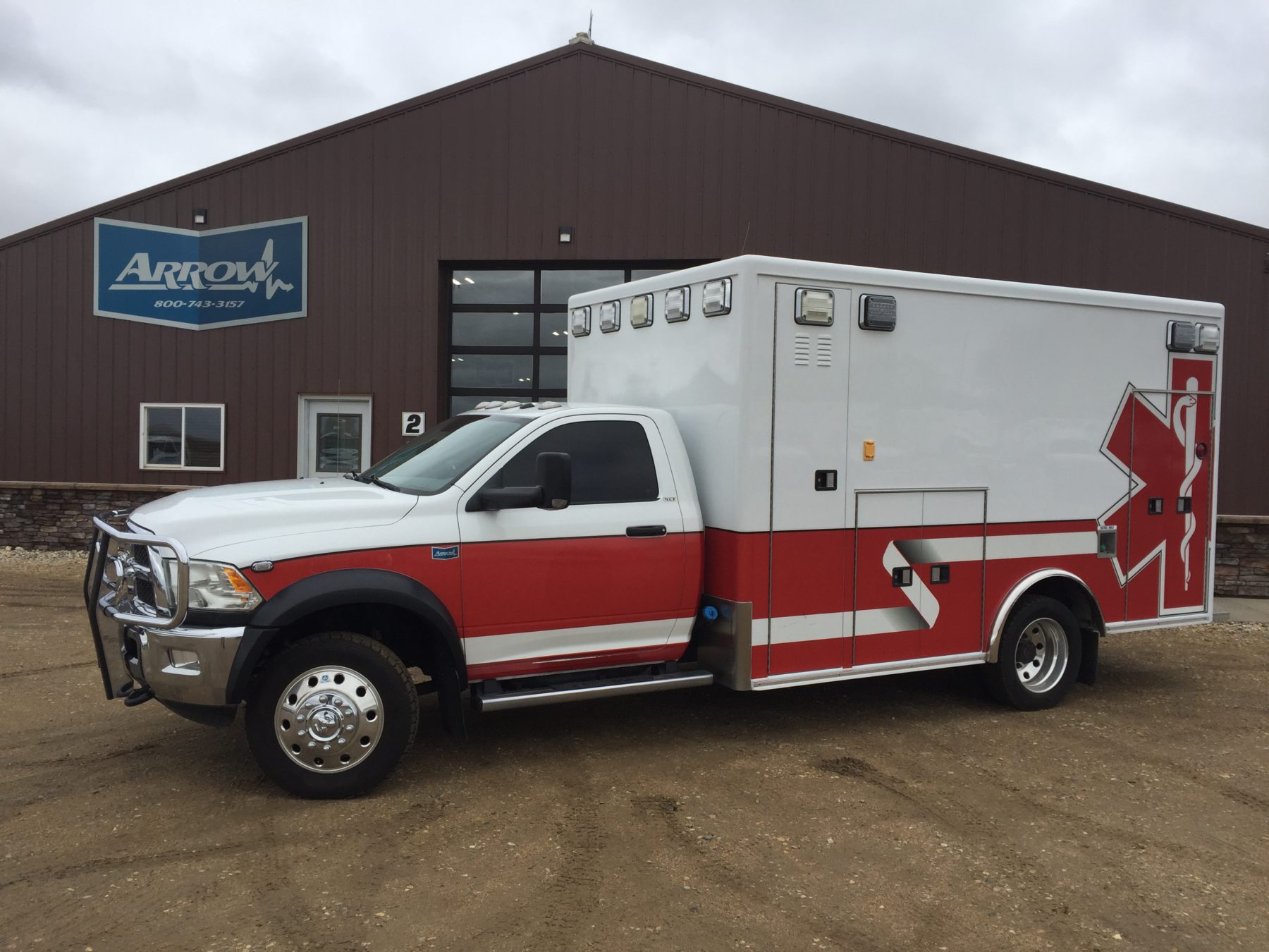 Truck 47062 2015 Dodge 4500 Heavy Duty 4x4 Arrow Ambulance For Sale