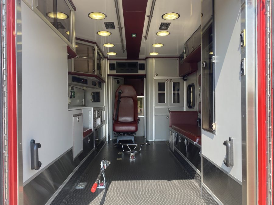 2012 Ford F450 Heavy Duty Ambulance For Sale – Picture 2