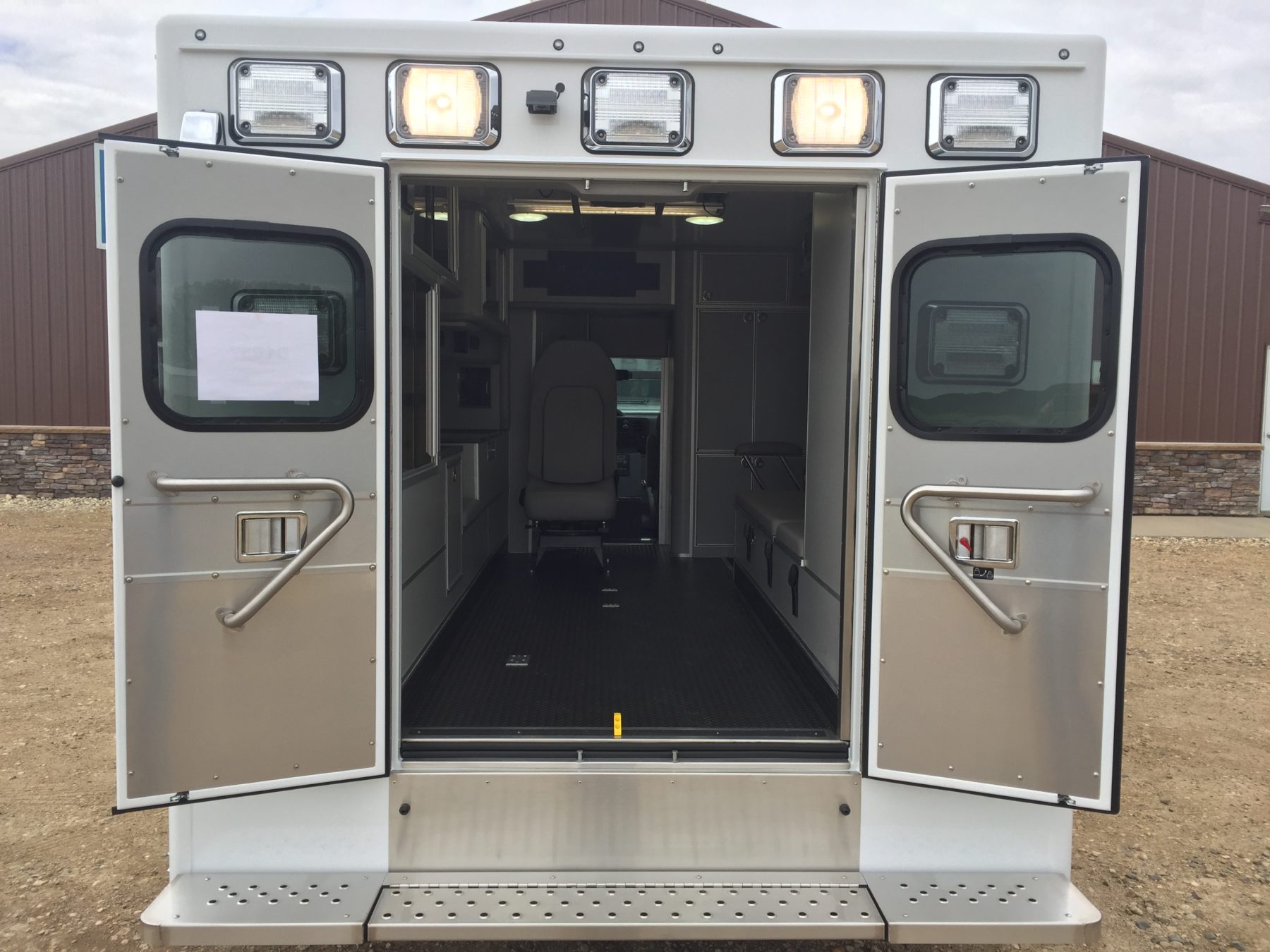 2018 Ford E450 Type 3 Ambulance For Sale – Picture 9