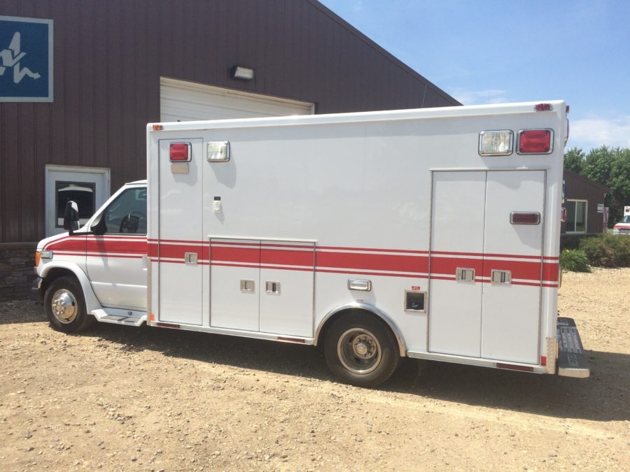 2007 Ford E450 Type 3 Ambulance For Sale – Picture 3