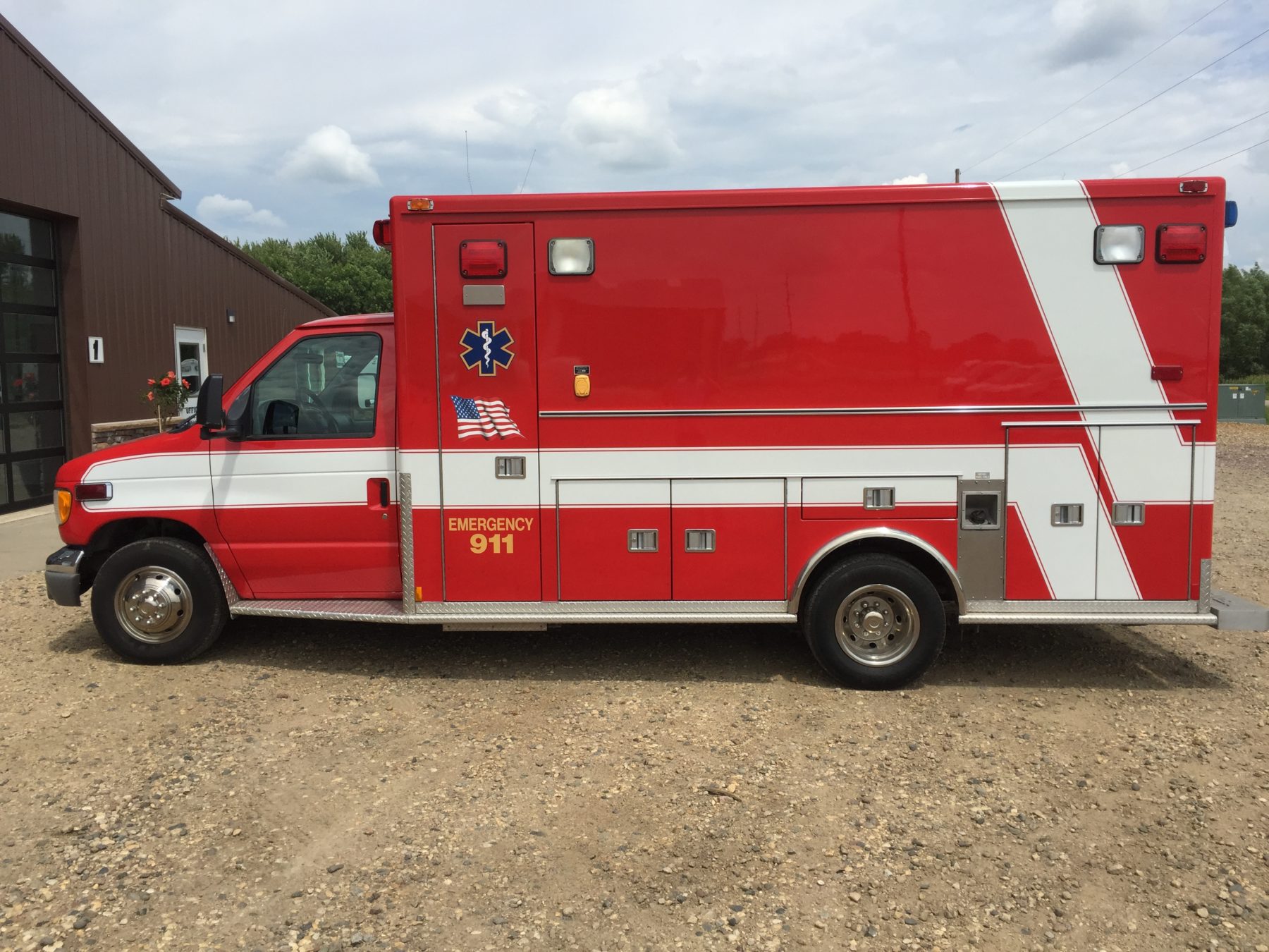 2002 Ford E450 Type 3 Ambulance For Sale – Picture 6