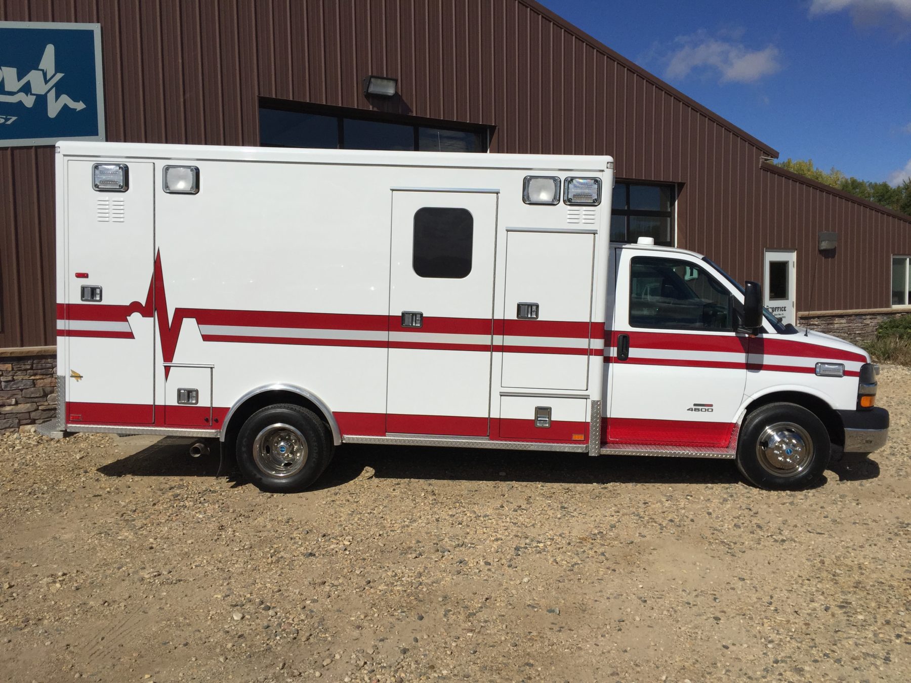 2013 Chevrolet G4500 Type 3 Ambulance For Sale – Picture 4