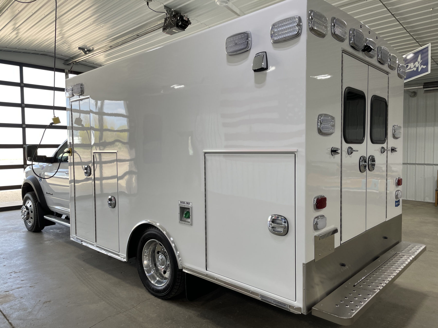2020 Ram 4500 4x4 Heavy Duty Ambulance For Sale – Picture 7