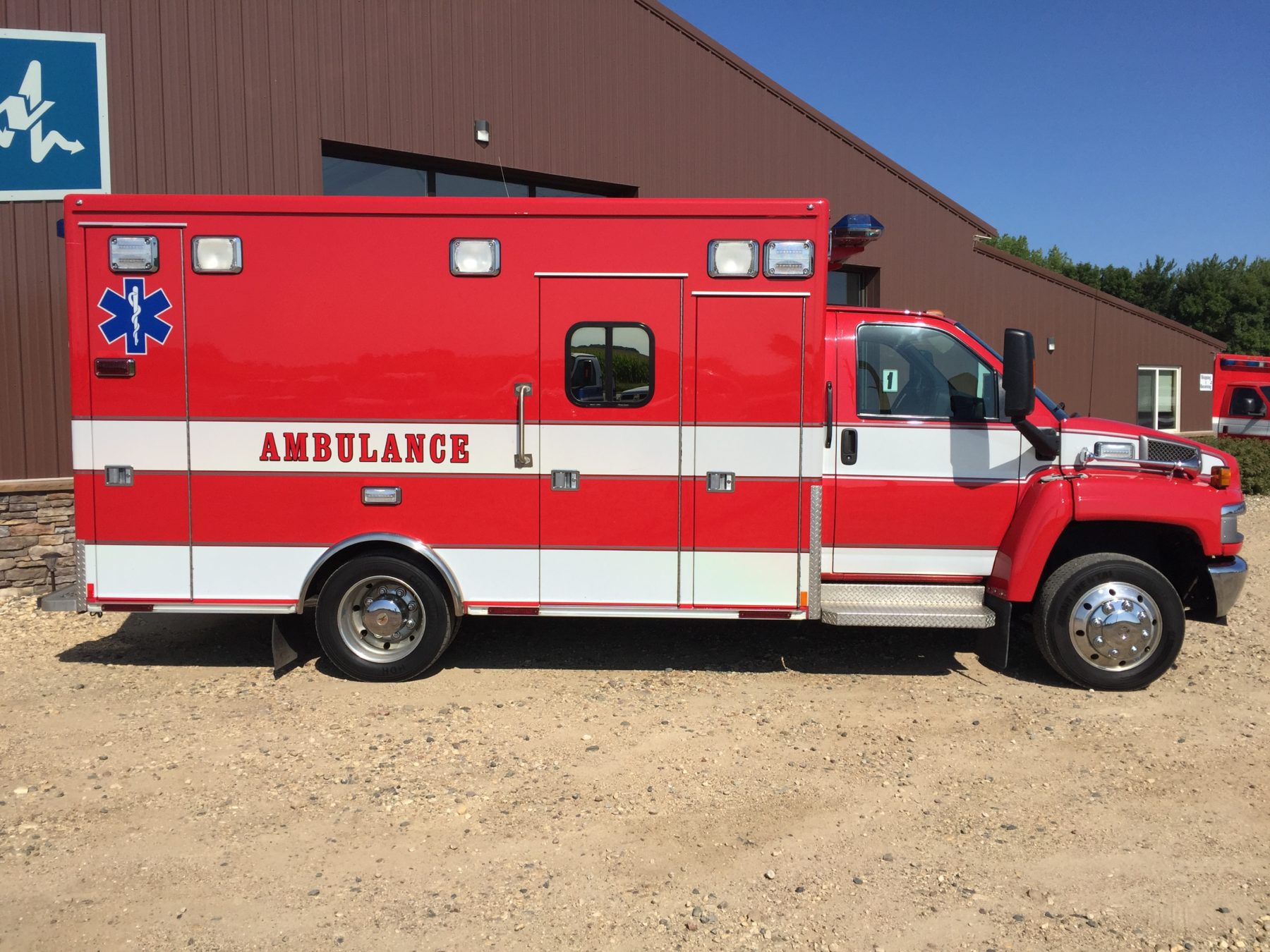 2009 Chevrolet C4500 Heavy Duty Ambulance For Sale – Picture 4