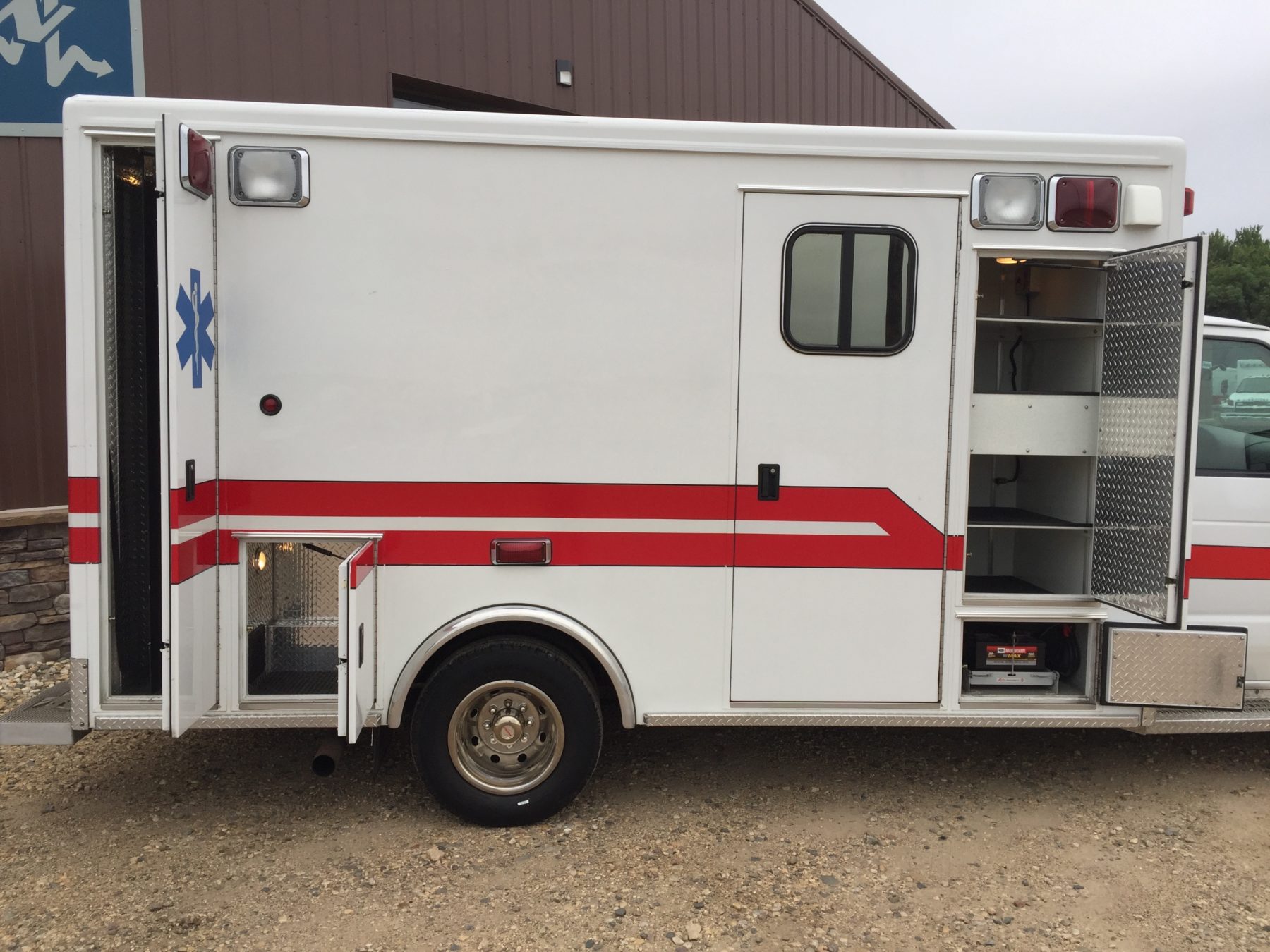 2003 Ford E450 Type 3 Ambulance For Sale – Picture 6