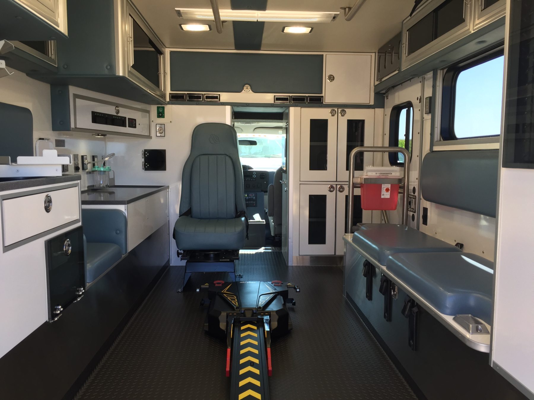2019 Ford E450 Type 3 Ambulance For Sale – Picture 2