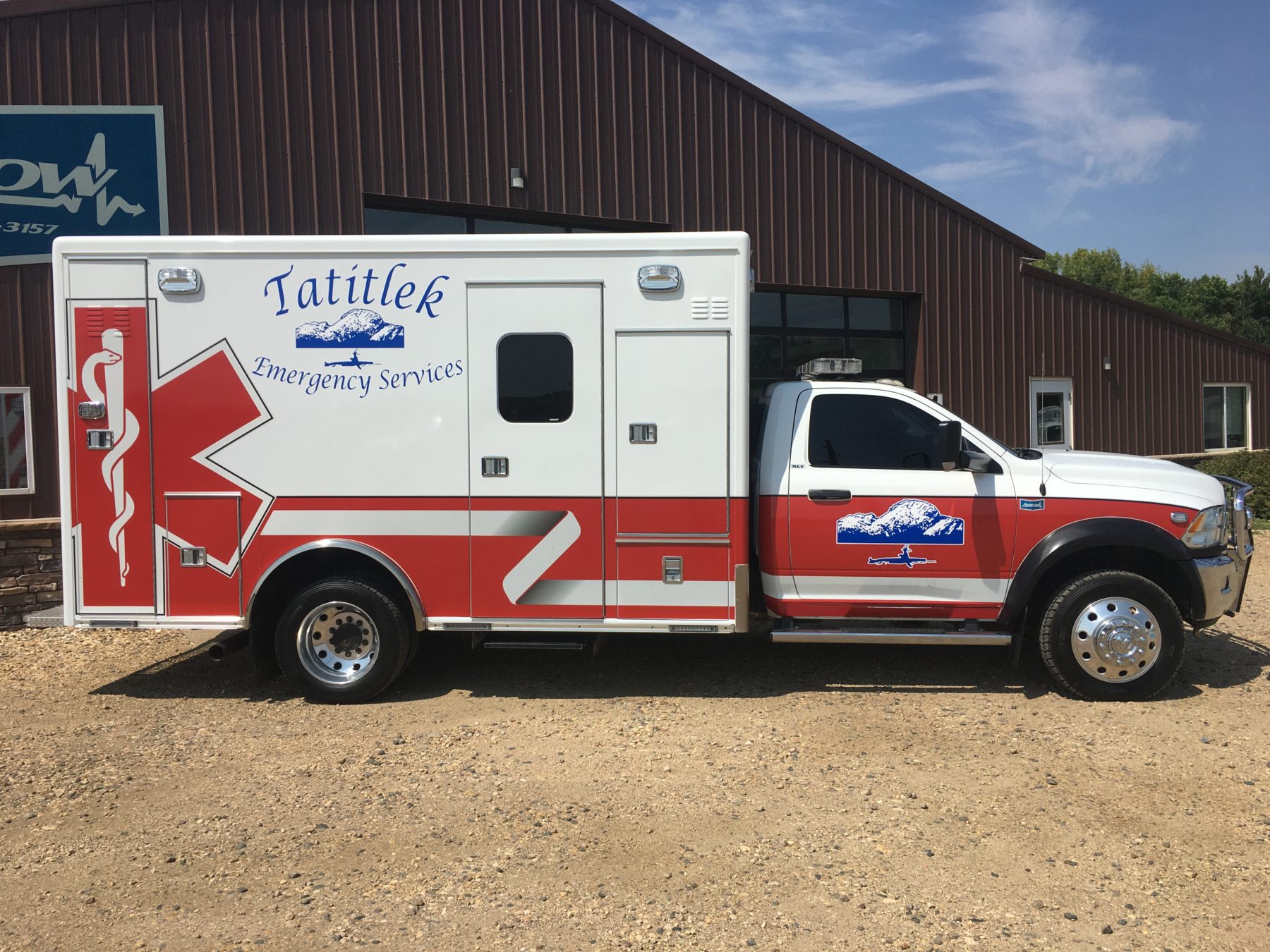 2015 Dodge 4500 4x4 Heavy Duty Ambulance For Sale – Picture 4