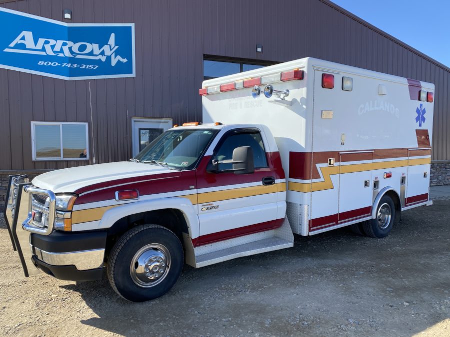 2004 Chevrolet K3500 4x4 Type 1 Ambulance For Sale – Picture 1