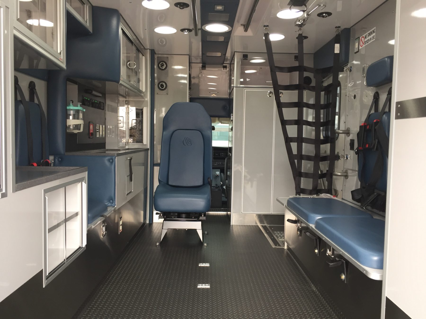 2018 Chevrolet G4500 Type 3 Ambulance For Sale – Picture 2