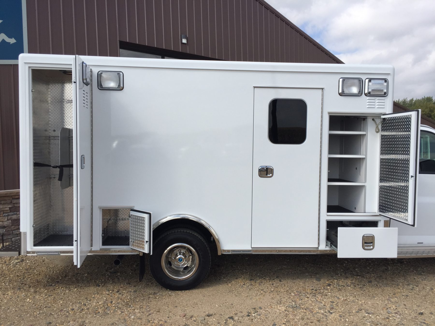 2019 Chevrolet G4500 Type 3 Ambulance For Sale – Picture 4