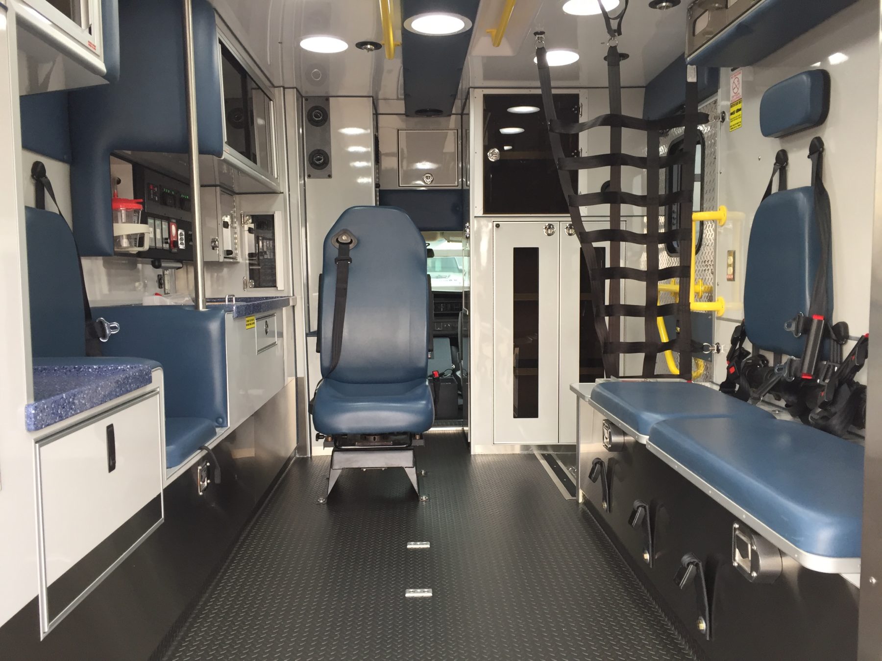 2017 Chevrolet G4500 Type 3 Ambulance For Sale – Picture 2
