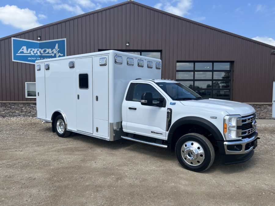 Ford F550 4x4 Heavy Duty Ambulance For Sale – Picture 3