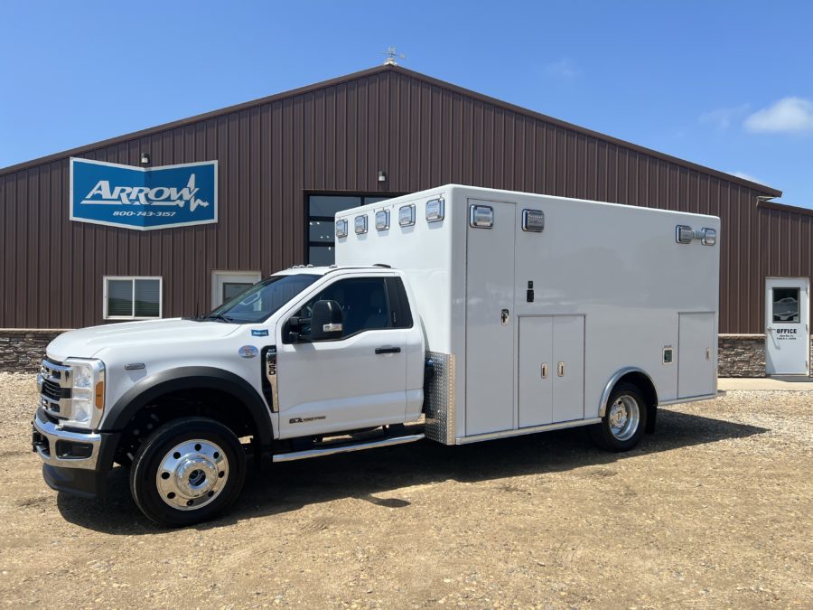Ford F450 4x4 Heavy Duty Ambulance For Sale – Picture 3