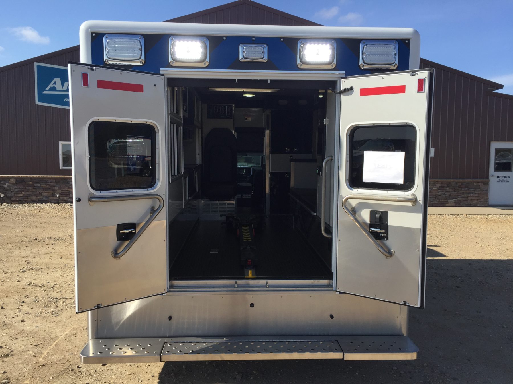 2019 Ram 4500 4x4 Heavy Duty Ambulance For Sale – Picture 8
