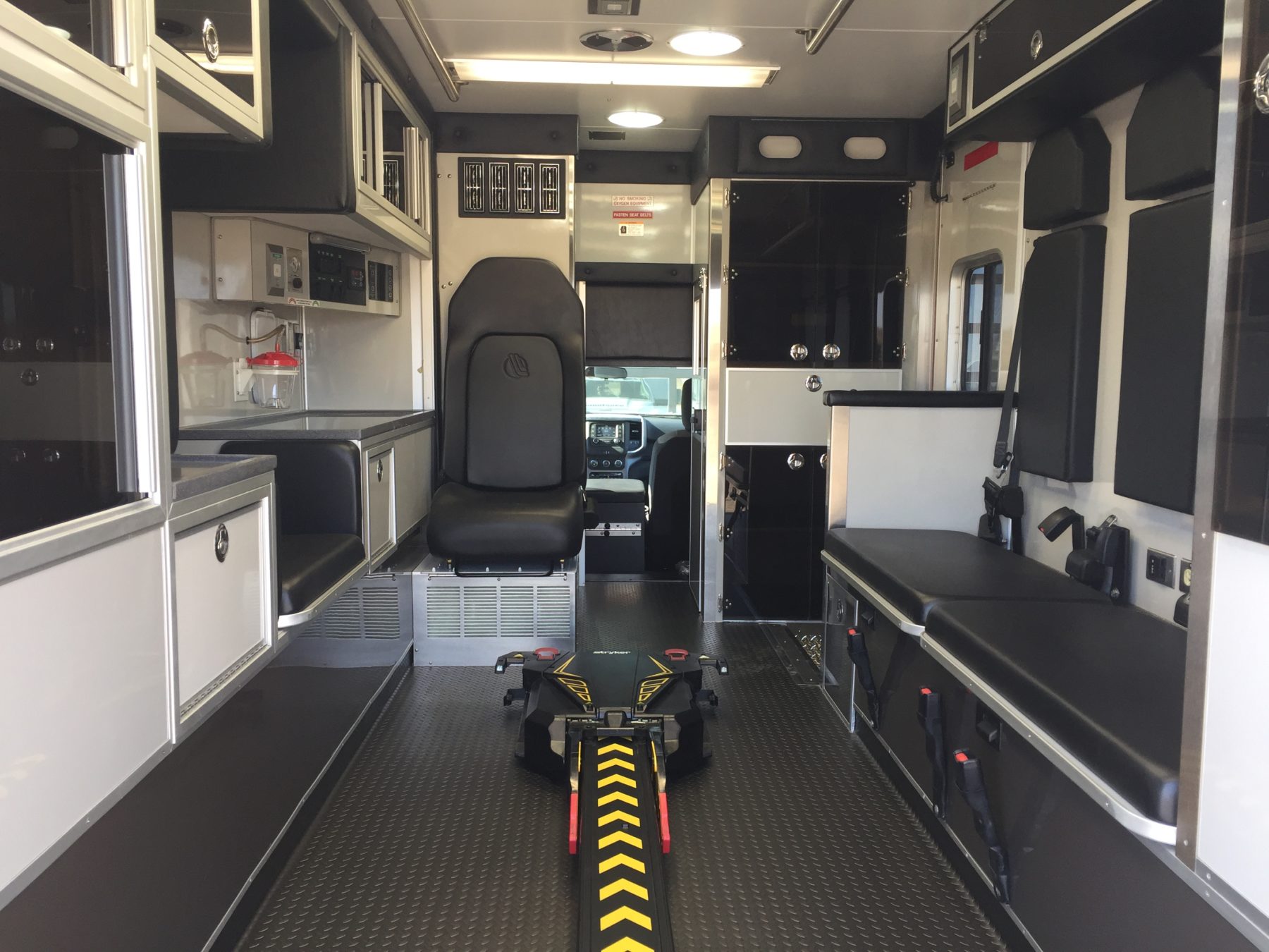 2019 Ram 4500 4x4 Heavy Duty Ambulance For Sale – Picture 2
