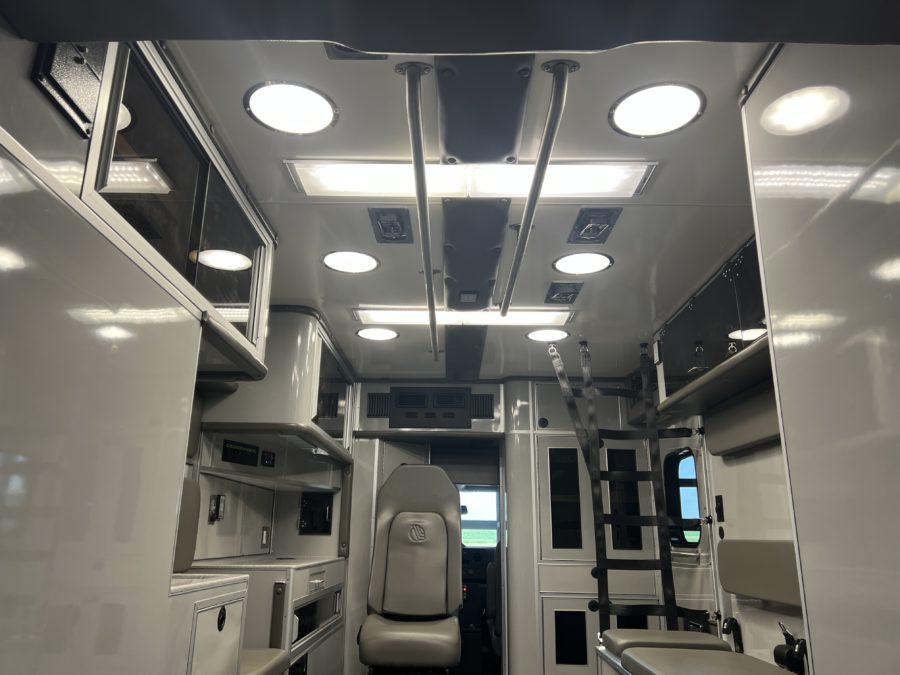 Ford E450 Type 3 Ambulance For Sale – Picture 2