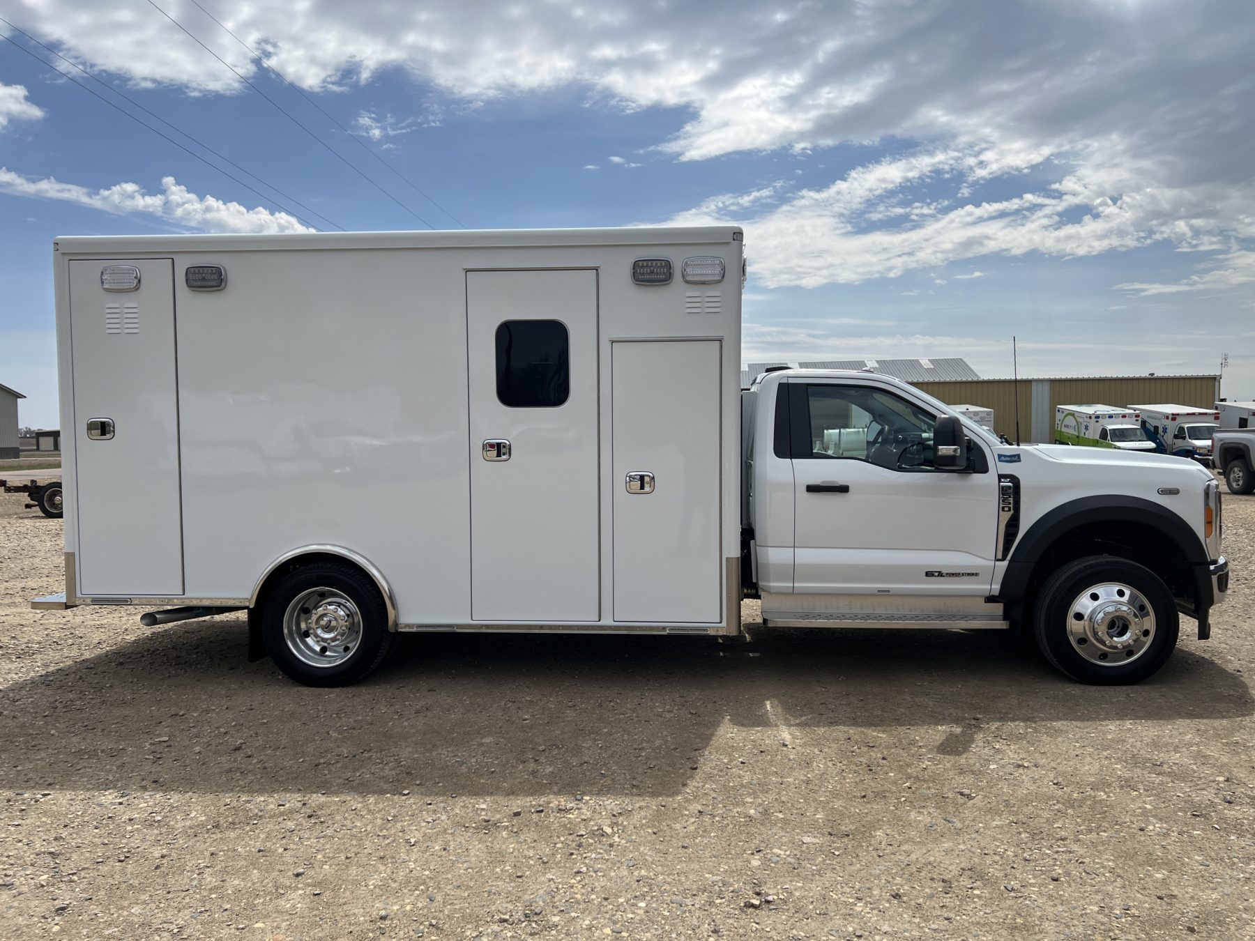 2023 Ford F550 4x4 Heavy Duty Ambulance For Sale – Picture 4