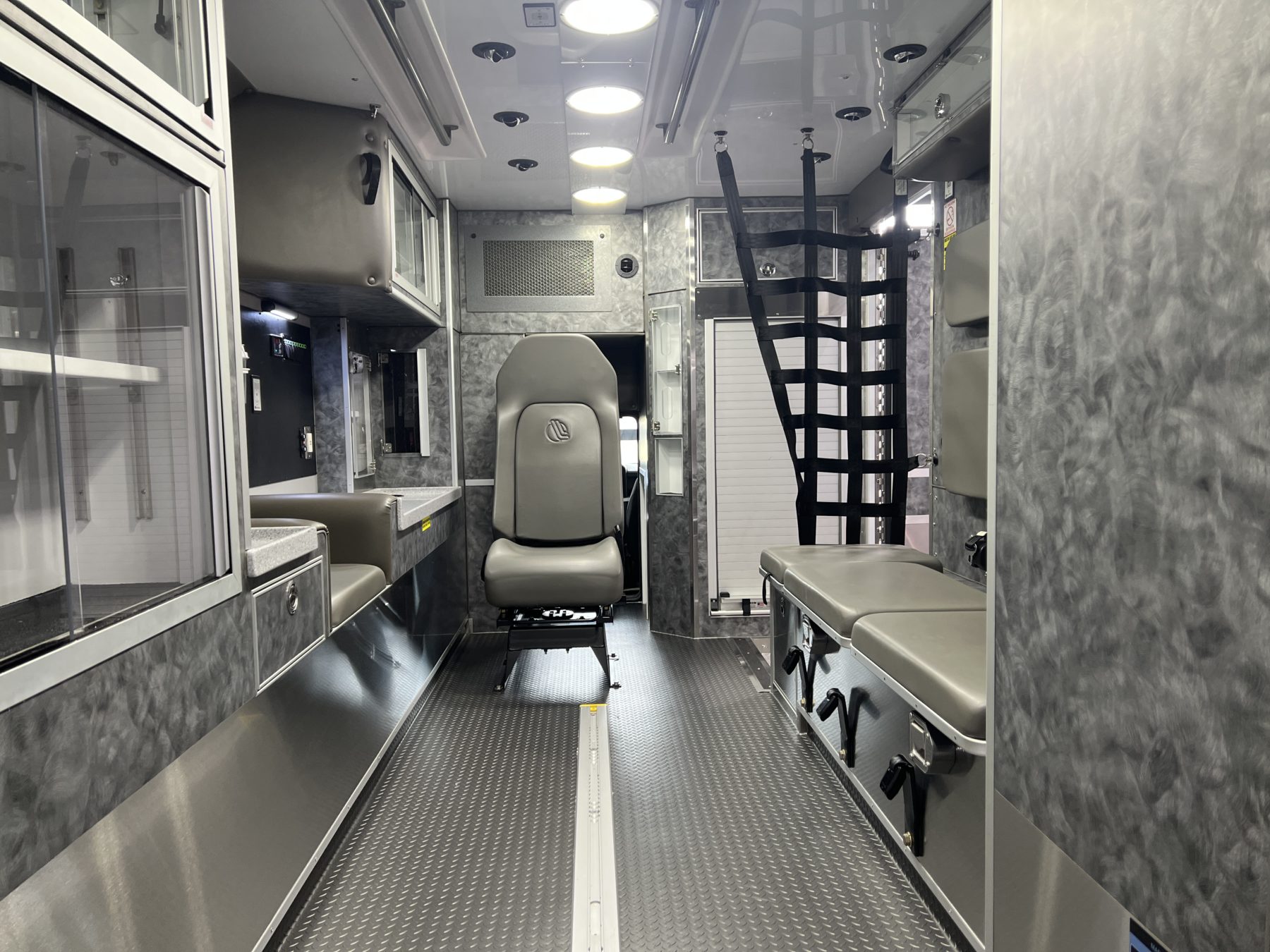 2023 Ford F550 4x4 Heavy Duty Ambulance For Sale – Picture 2