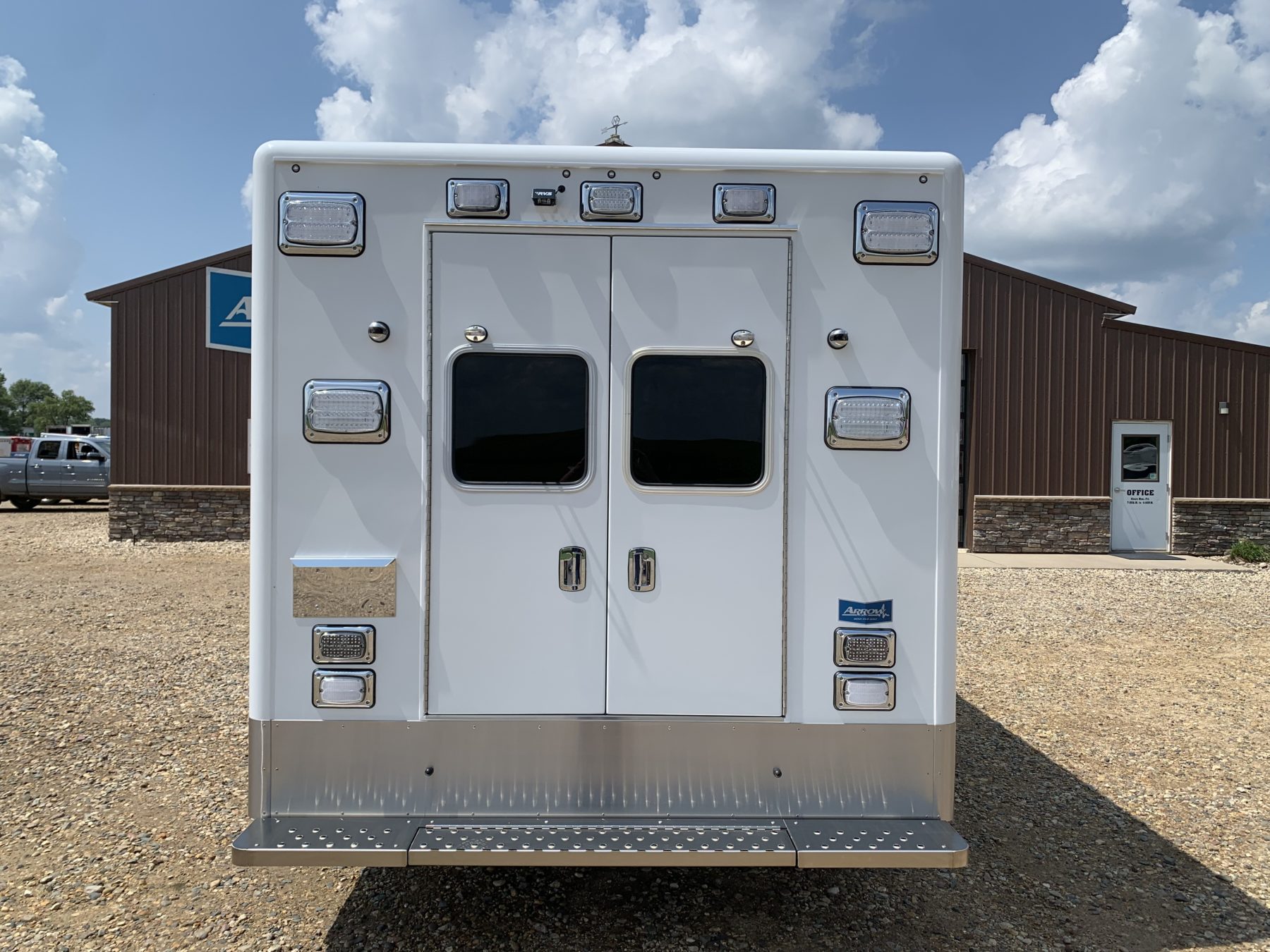 2023 Dodge 5500 4x4 Heavy Duty Ambulance For Sale – Picture 8