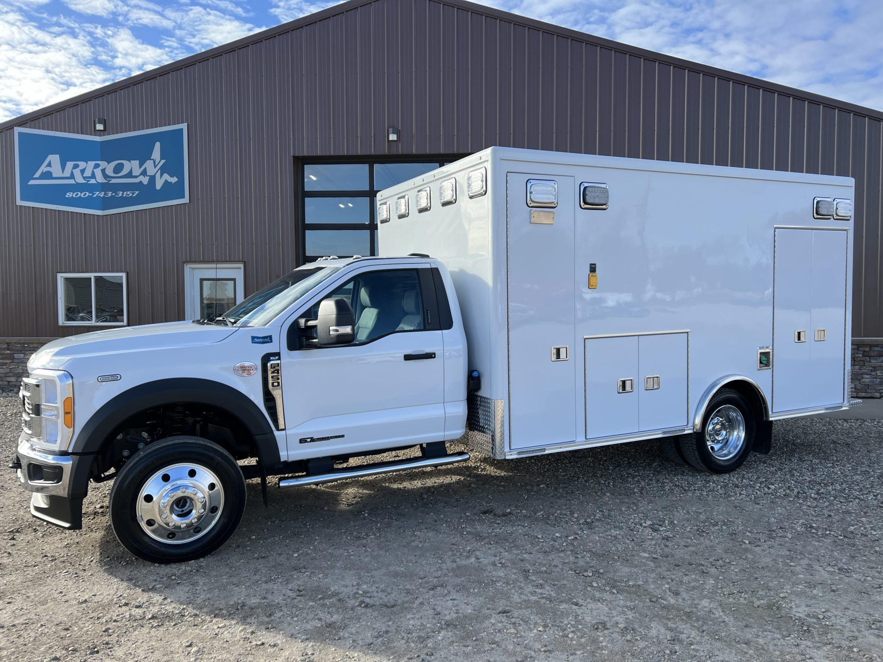 2023 Ford F450 4x4 Heavy Duty Ambulance For Sale – Picture 1