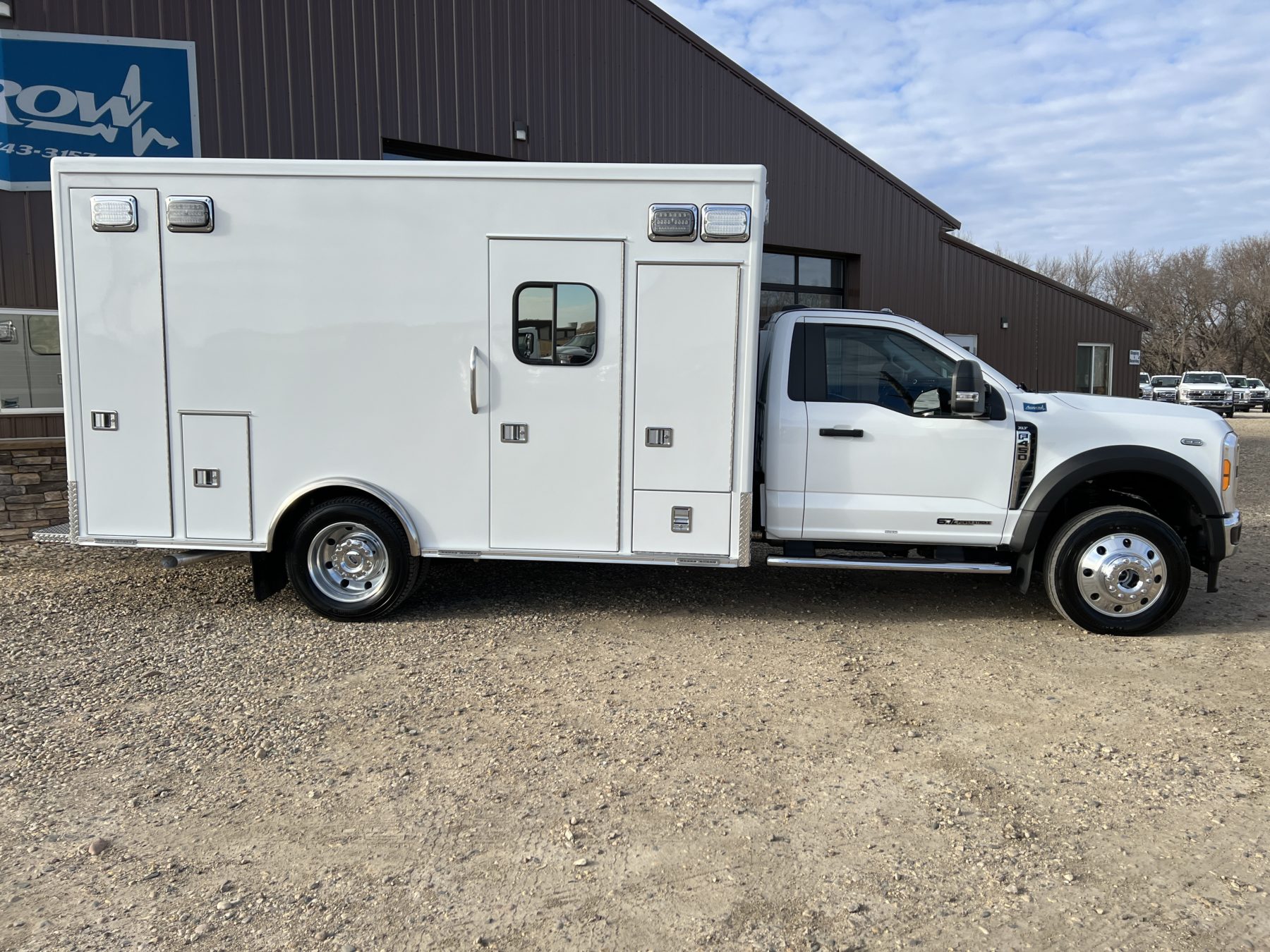 2023 Ford F450 4x4 Heavy Duty Ambulance For Sale – Picture 4