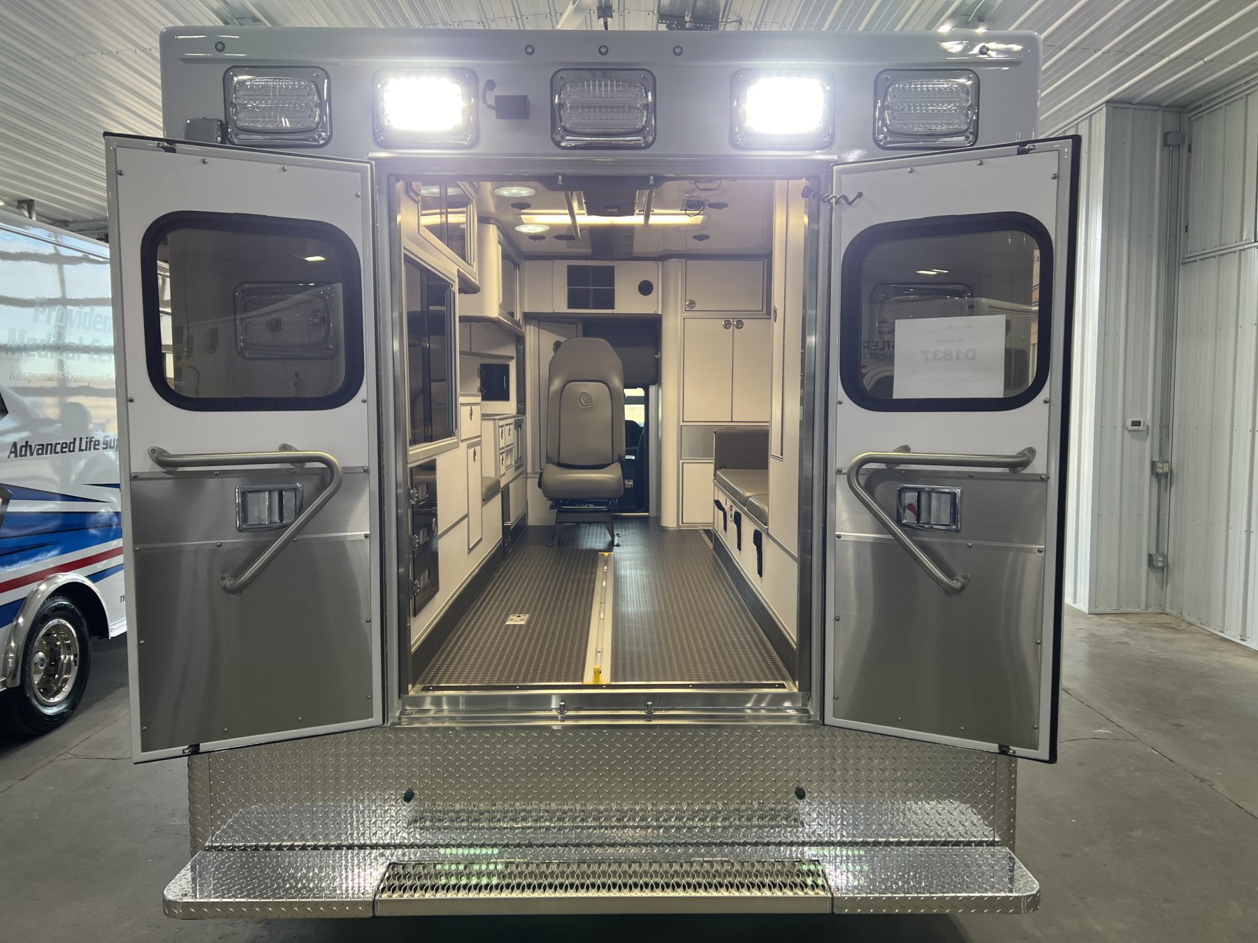 2023 Ford F450 4x4 Heavy Duty Ambulance For Sale – Picture 9