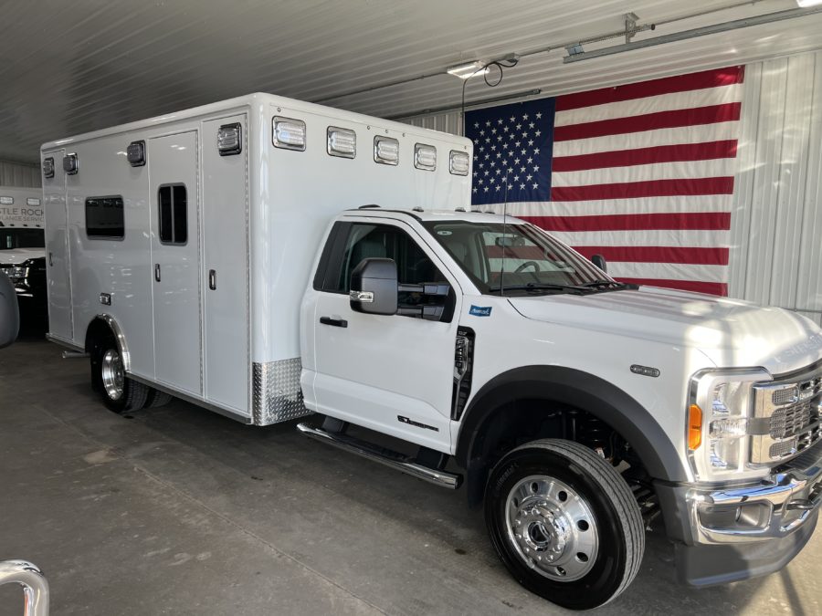 2023 Ford F450 4x4 Heavy Duty Ambulance For Sale – Picture 1