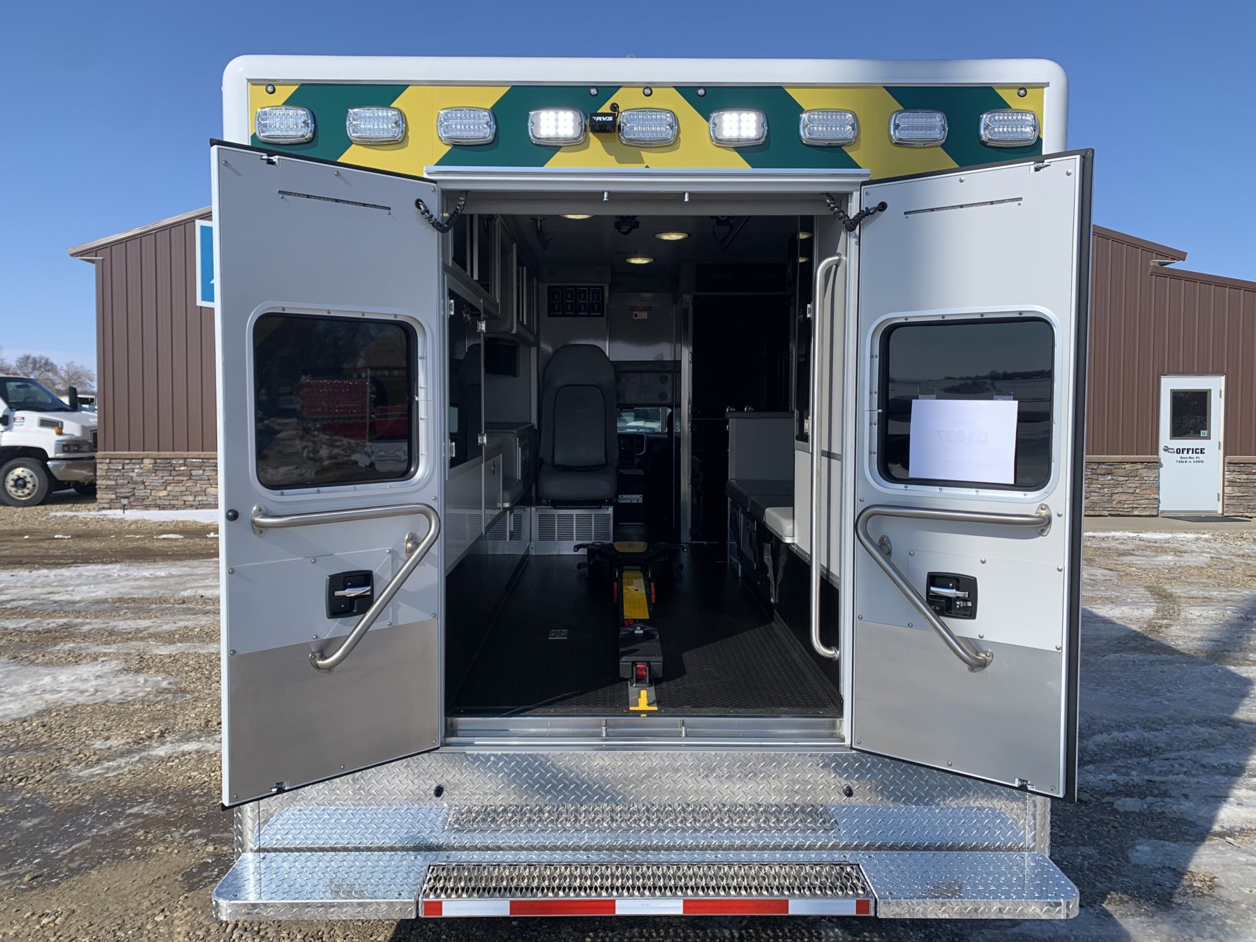 2022 Ram 5500 4x4 Heavy Duty Ambulance For Sale – Picture 8