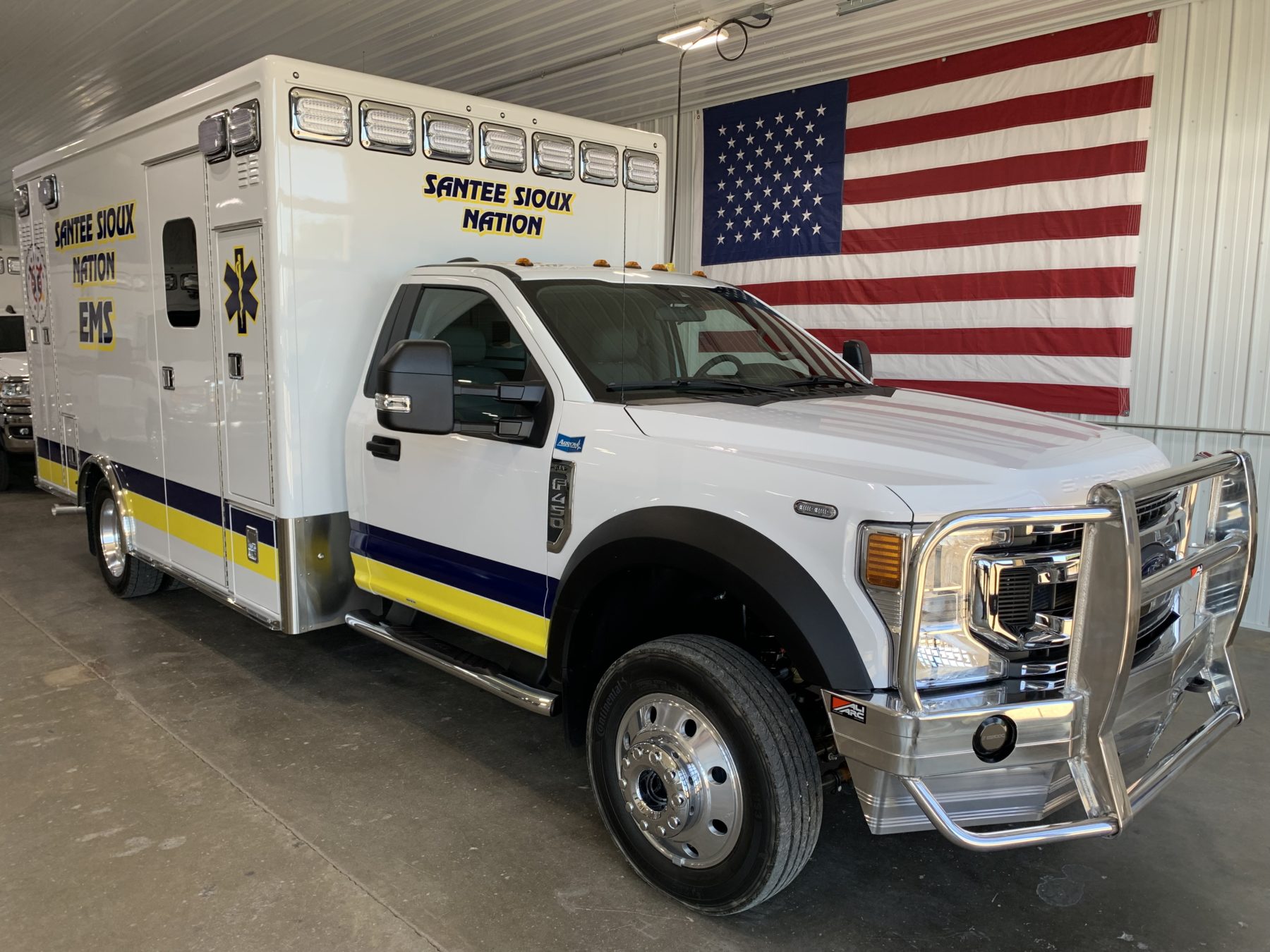 2021 Ford F450 4x4 Heavy Duty Ambulance For Sale – Picture 1