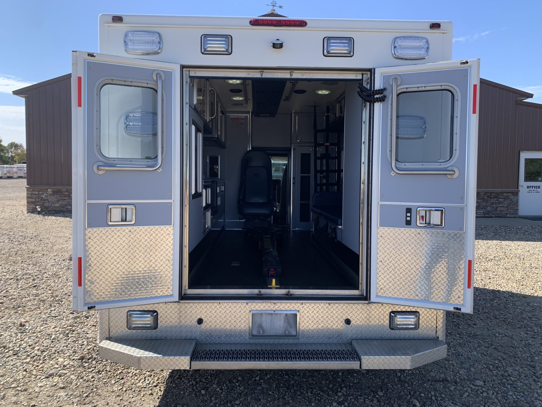 2012 Chevrolet G4500 Type 3 Ambulance For Sale – Picture 9