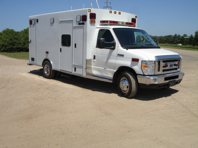 2008 Ford E450 Type 3 Ambulance