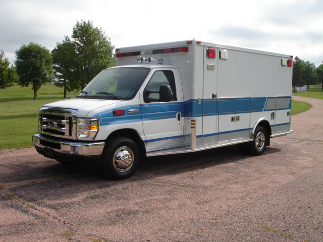 2008 Ford E450 Type 3 Ambulance