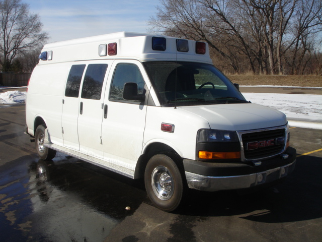 2009 GMC G3500 Type 2 Ambulance