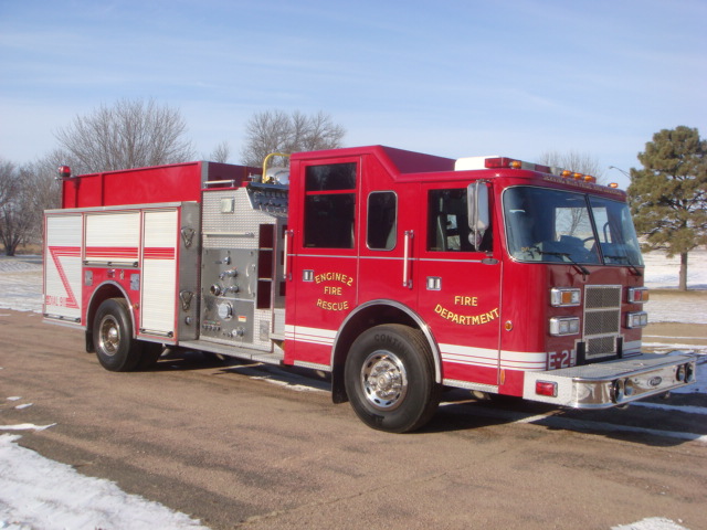 2000 Pierce Saber Pumper Fire-truck